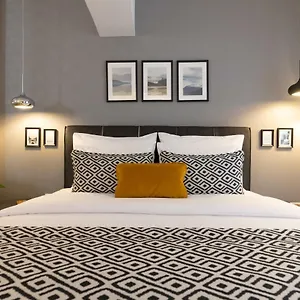 Ελέγξτε τη διαθεσιμότητα